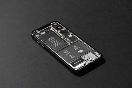 Fra skærmskift til batteriboost: En guide til iphone reparationer