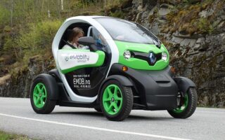 Elbil revolutionen: Hvorfor brugte teslas er mere populære end nogensinde