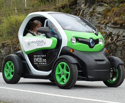 Elbil revolutionen: Hvorfor brugte teslas er mere populære end nogensinde